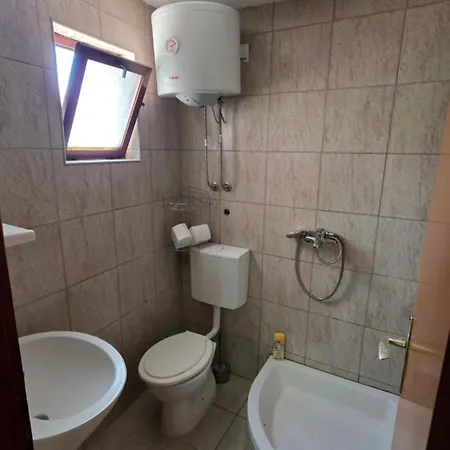 Knez Apartamento *